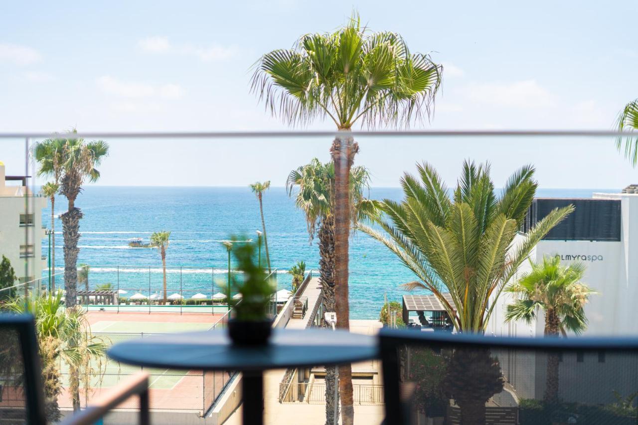 Waterside Sea View Apartments Paphos Ngoại thất bức ảnh